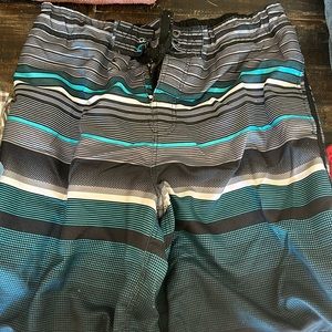 Op men’s swim trunks. Size L (36-38)